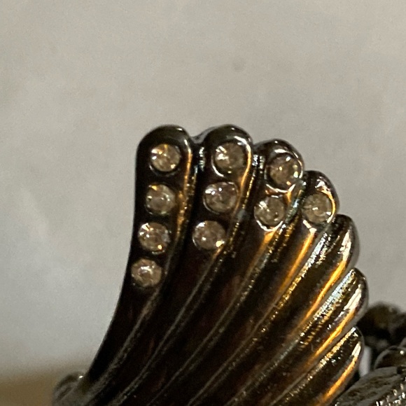 Unique design,costume ring - Picture 2 of 8